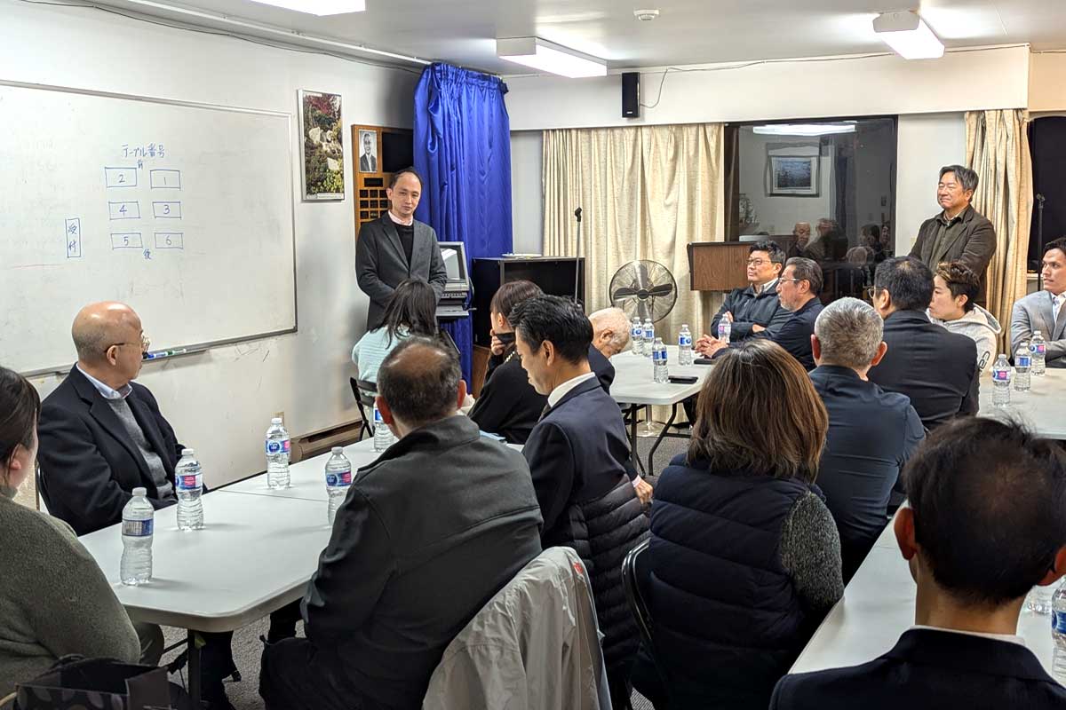 木山領事からの新年のあいさつ。2025年建友会新年会